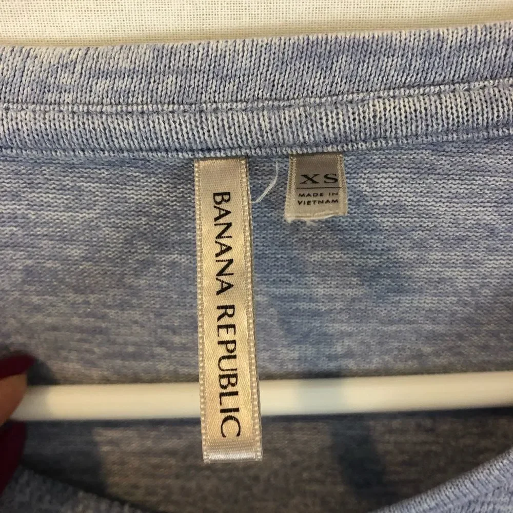 Ladies Banana Republic Marled Long Sleeved Shirt‎